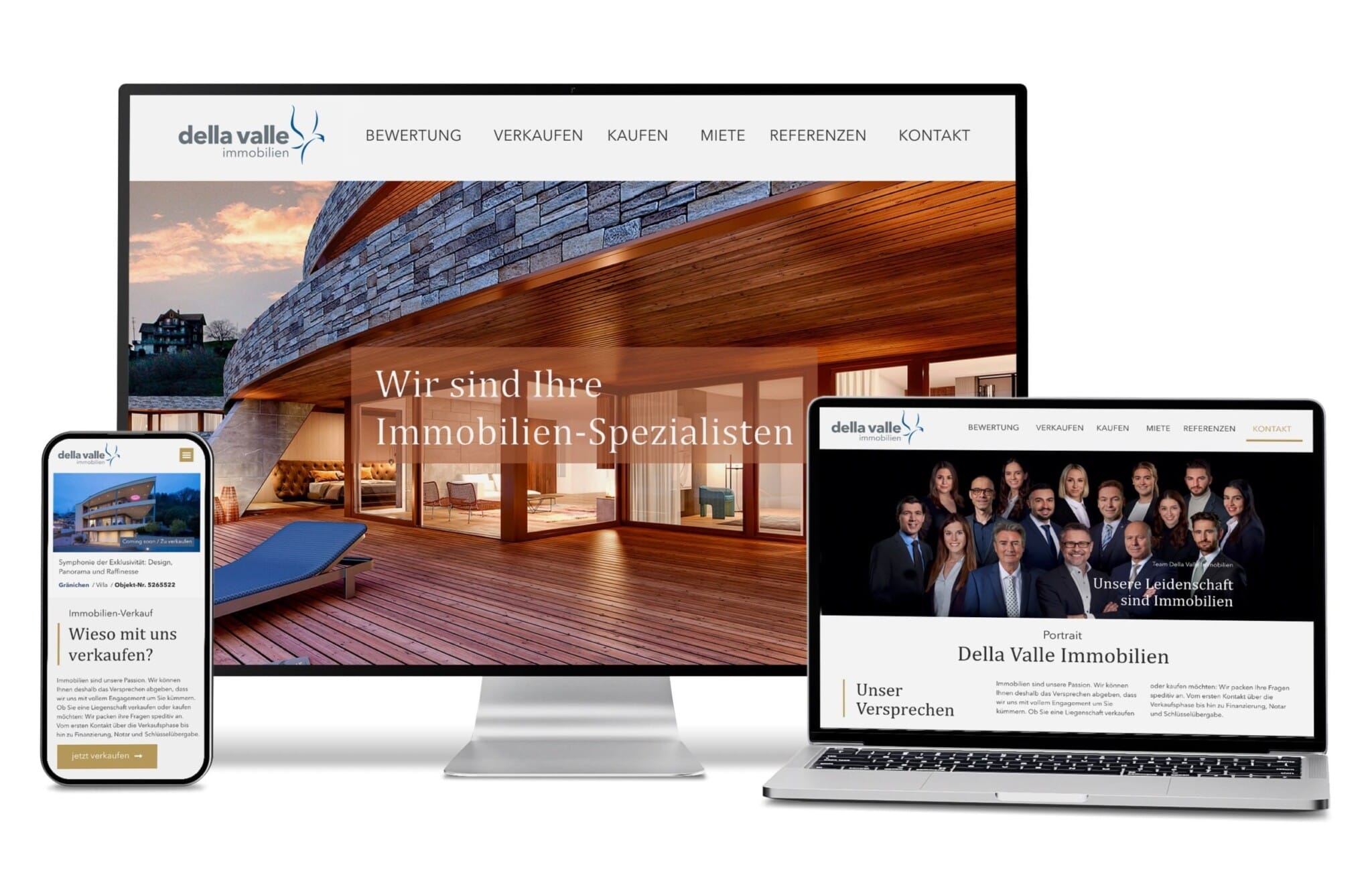 Della valle Immobilien-Website auf Smartphone, Monitor und Laptop mit Haus und Teamfoto.